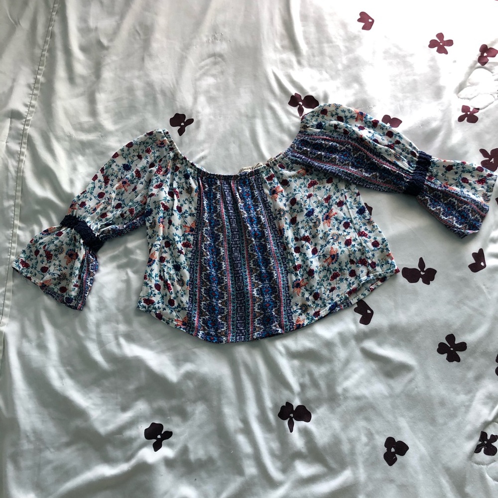 Off The Shoulders Square Neck Patterned Blouse - image 3